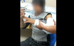 举牌网红吃瓜是谁啊视频,揭秘“举牌网红吃瓜”视频背后的热门人物