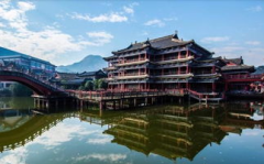 横店大娱乐,揭秘影视基地的璀璨星河与幕后传奇